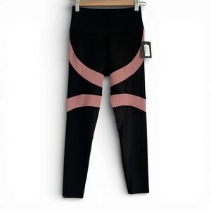 Onzie Ribbed Leggings Black with Pink Stripes S/M